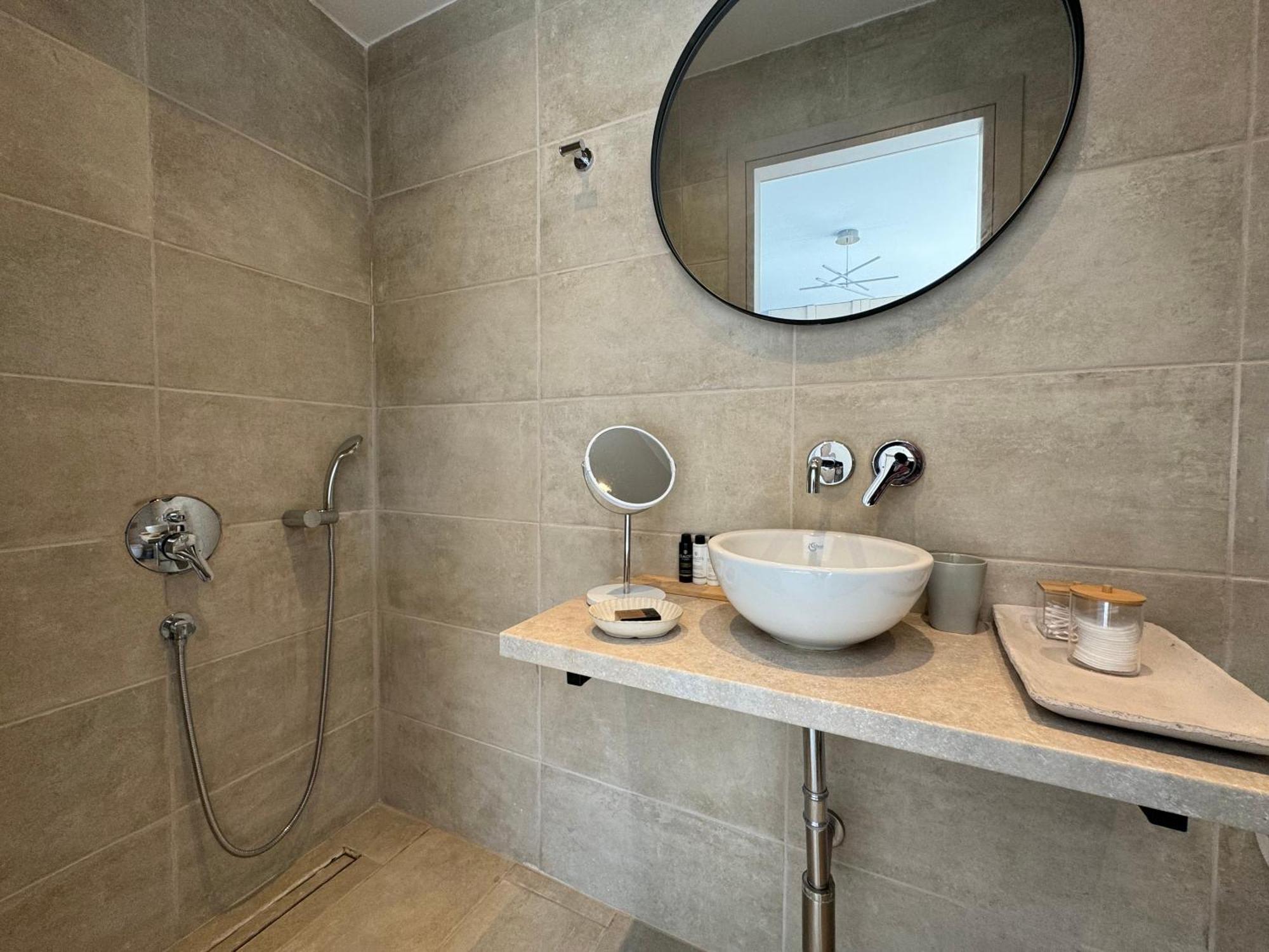 Topos Luxury Stay Heraion Loutraki  Exterior photo