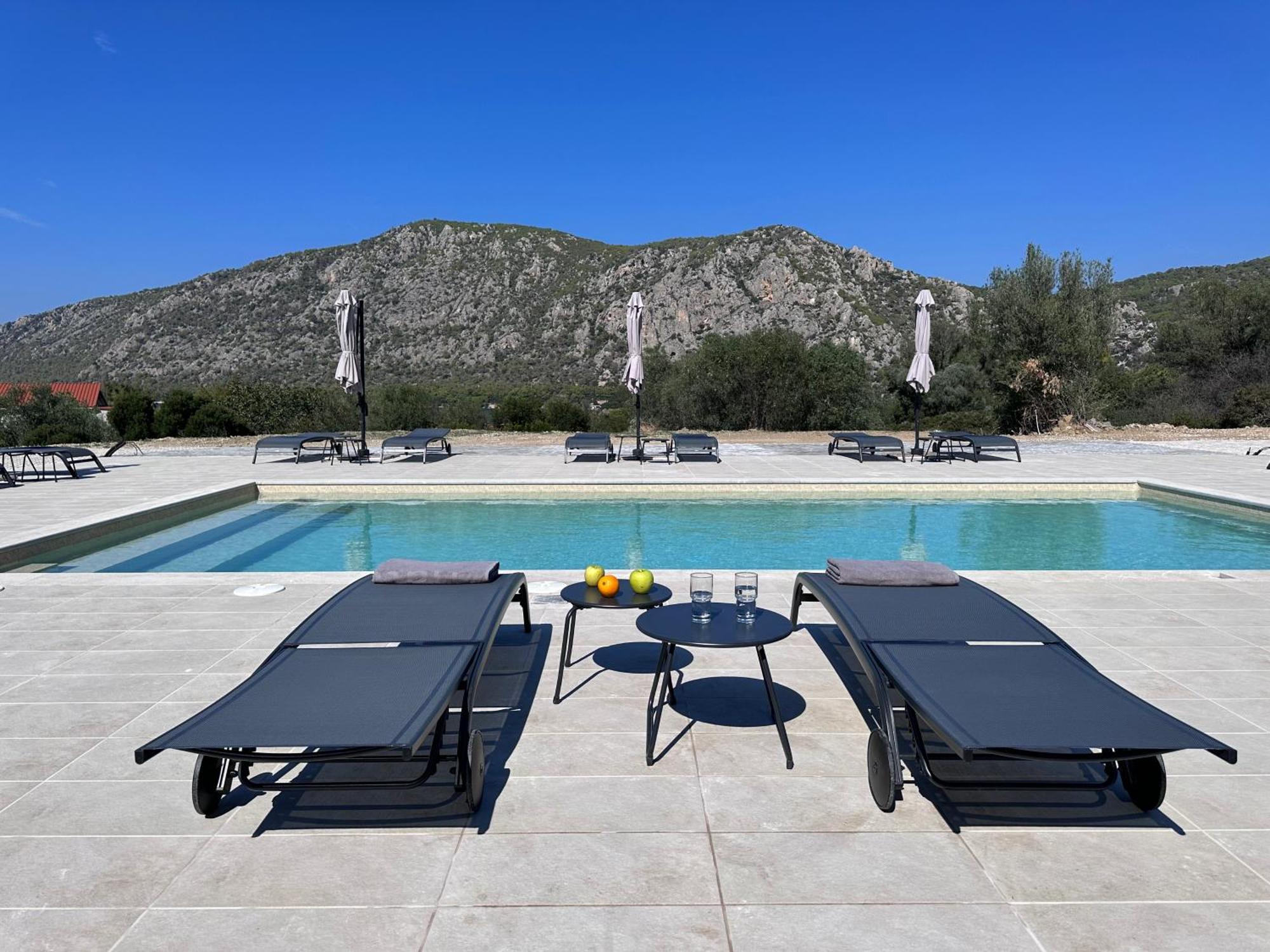 Topos Luxury Stay Heraion Loutraki  Exterior photo