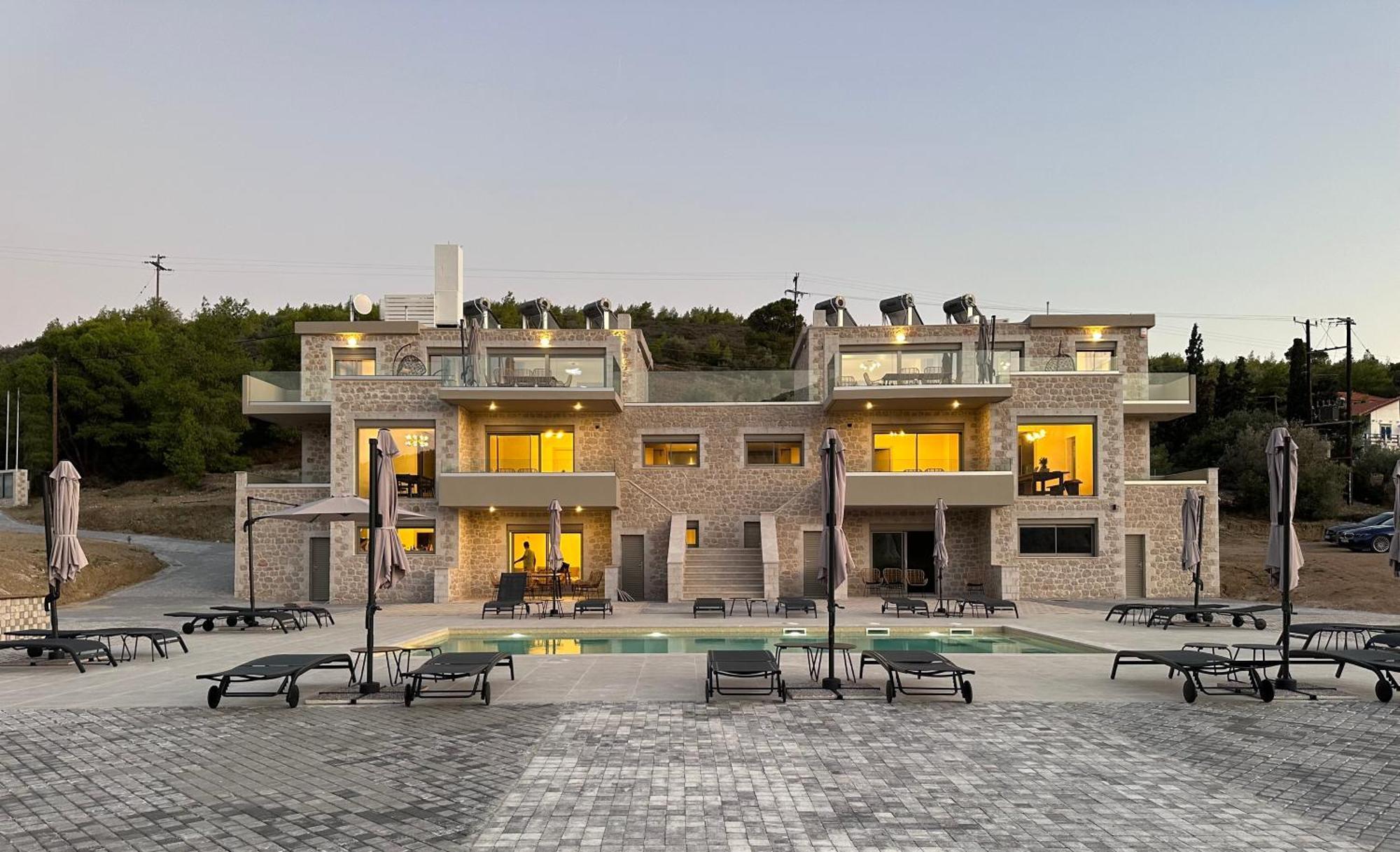 Topos Luxury Stay Heraion Loutraki  Exterior photo